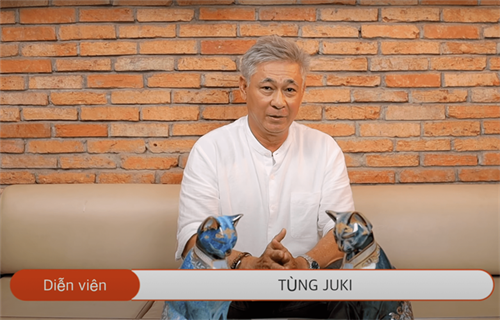 演员童佑基会为亲人、伴侣、朋友选择哪份春节礼物呢？