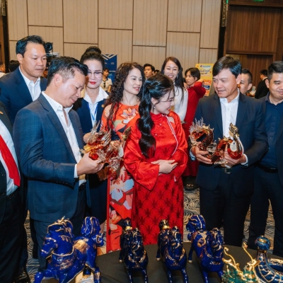 DOHA VINH DỰ ĐỒNG HÀNH CÙNG LỄ CHUYỂN GIAO CHỦ TỊCH HỘI DOANH NHÂN TRẺ QUẢNG NINH 